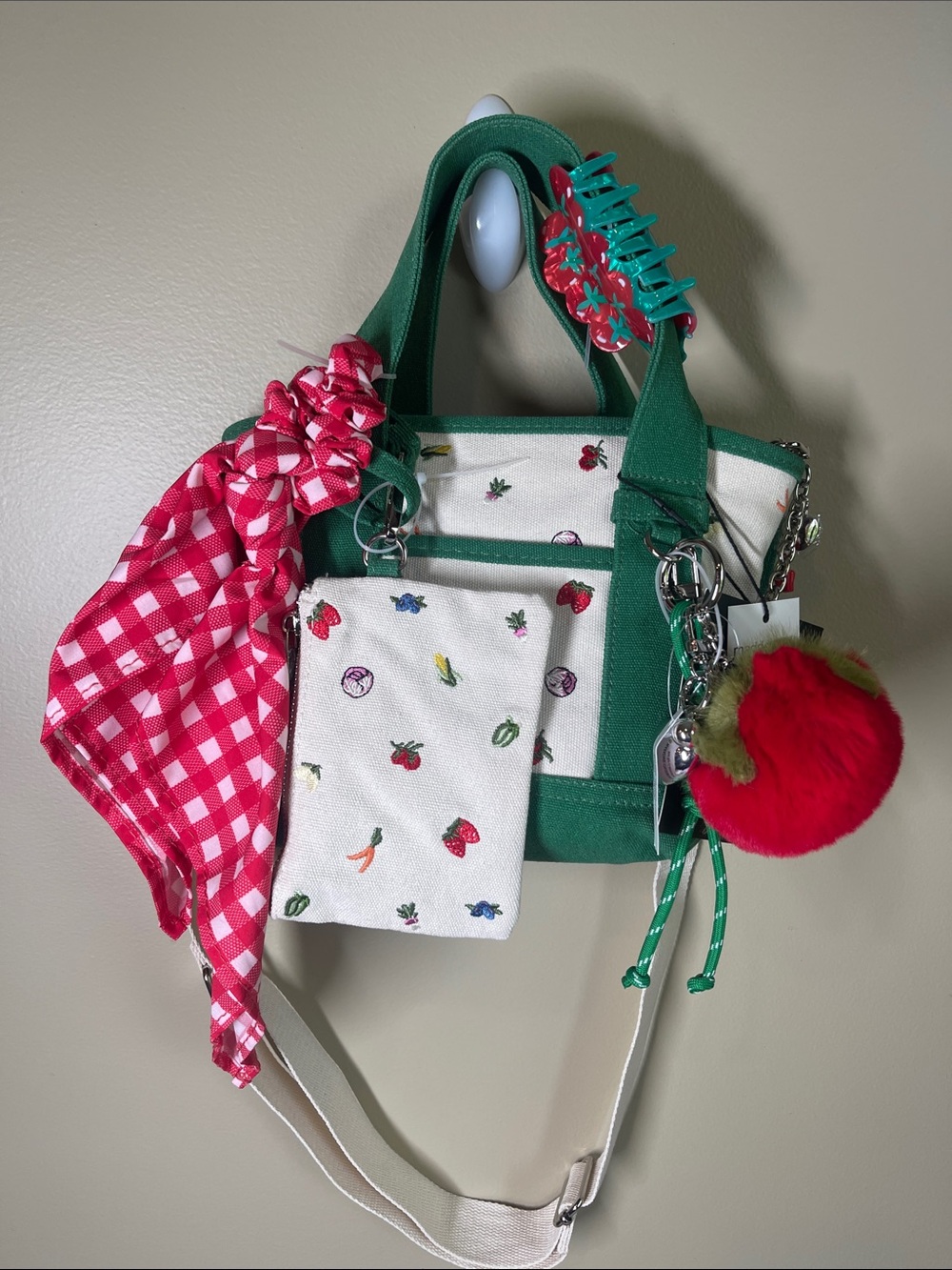 Madden Girl Green and Cream Crossbody Tote with Red Pom Pom - many extras! - Picture 2 of 16